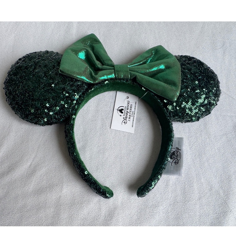 Disney Parks Shanghai Resort Minnie Mouse Emerald Green Sequin Ears Headband Bow